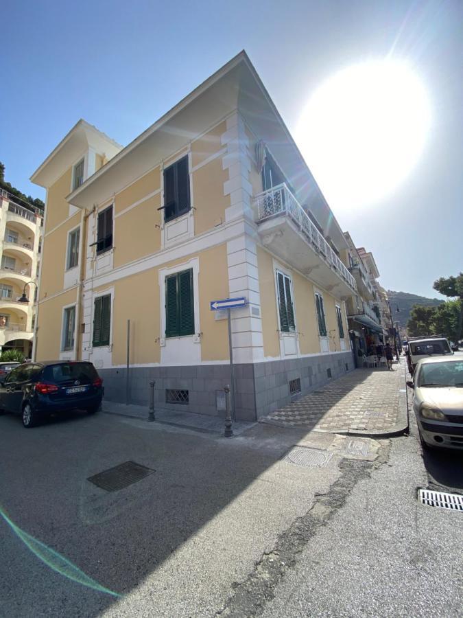 Sinonda Luxury Apartment Maiori Εξωτερικό φωτογραφία